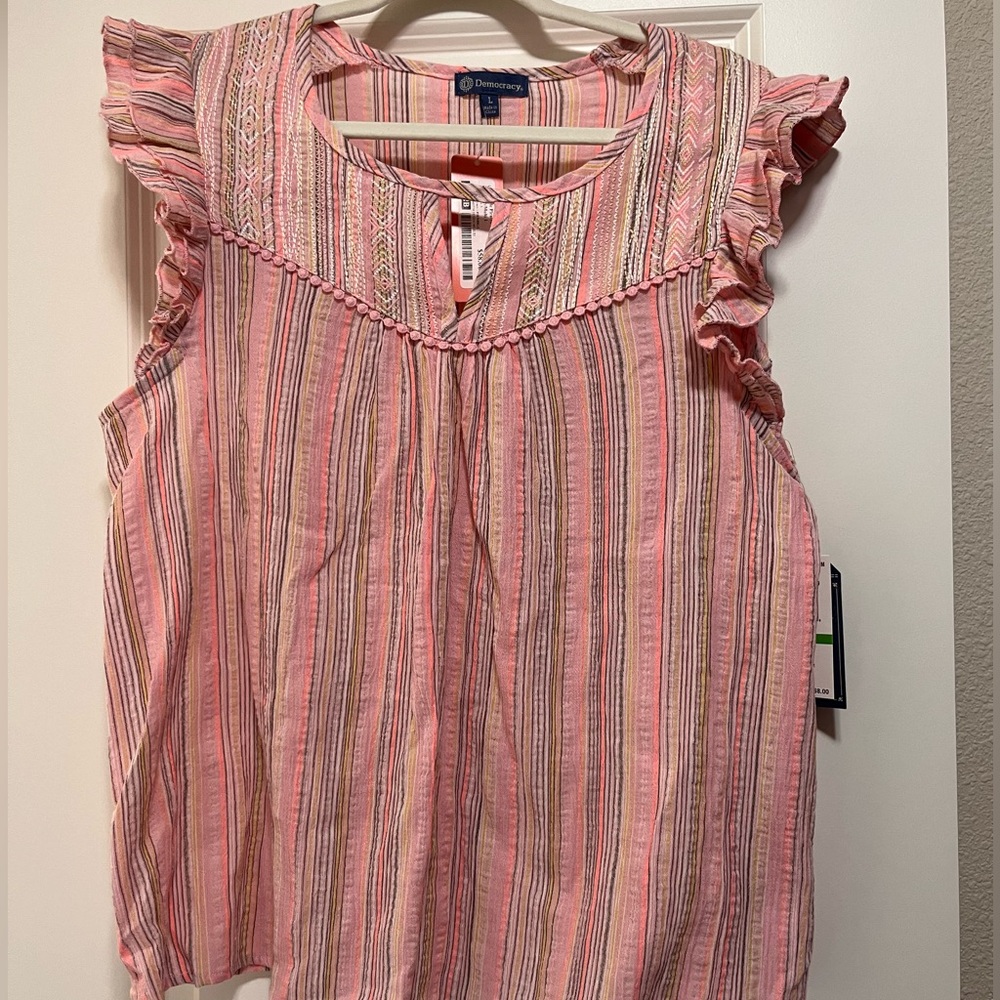 Cute striped top. NWT